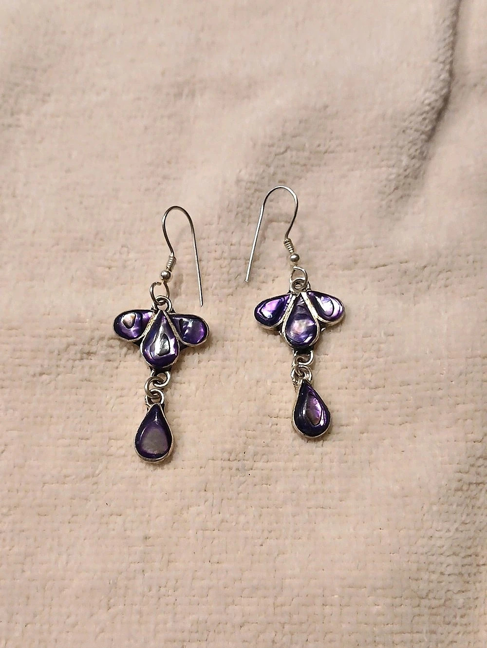Alpaca Mexico Purple Teardrop Dangle Earrings